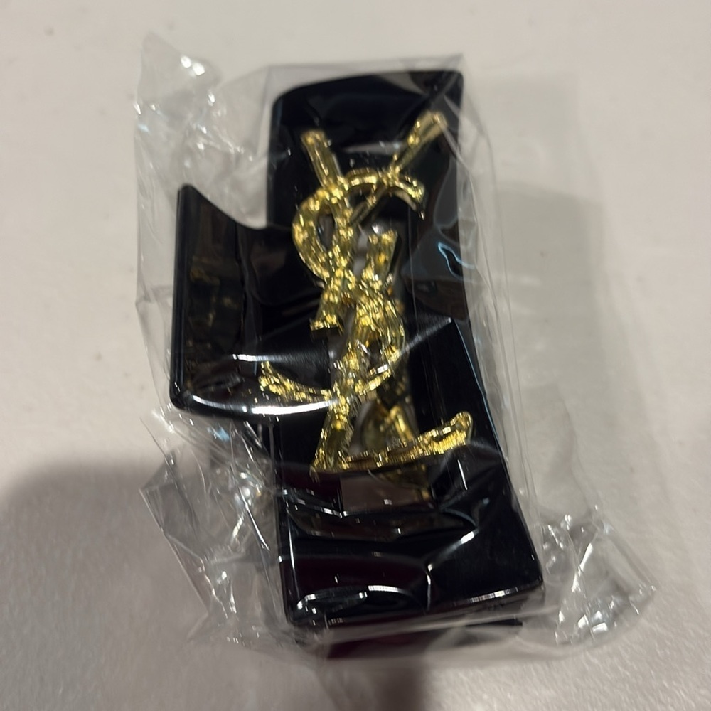 Luxury Designer Inspired Hair Claw Clip. Black with Gold letters. NEW! - Picture 4 of 10